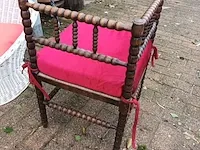 Lot 4 - antieke bobbin hoekstoel - afbeelding 3 van  6