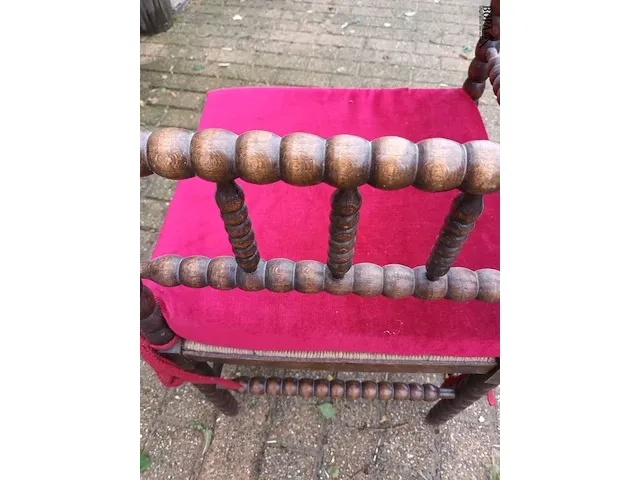 Lot 4 - antieke bobbin hoekstoel - afbeelding 4 van  6