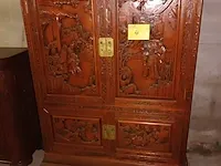 Lot 4 - chinese volhouten kast - afbeelding 1 van  6