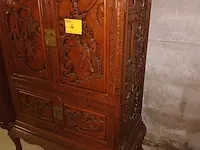 Lot 4 - chinese volhouten kast - afbeelding 2 van  6