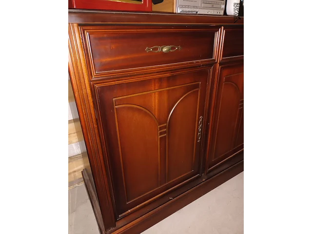 Lot 4 - dressoir kast - afbeelding 2 van  4