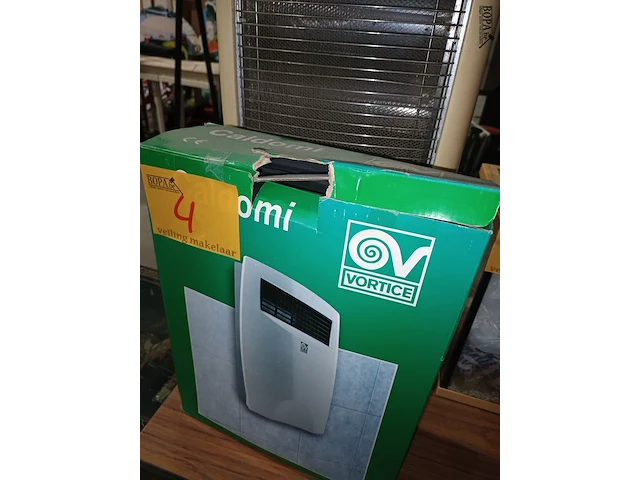 Lot 4 - elektrisch verwarmingstoestel. 2 stuks - afbeelding 3 van  3