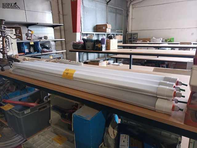 Lot 4 - led plafondlampen. 7 stuks - afbeelding 1 van  5