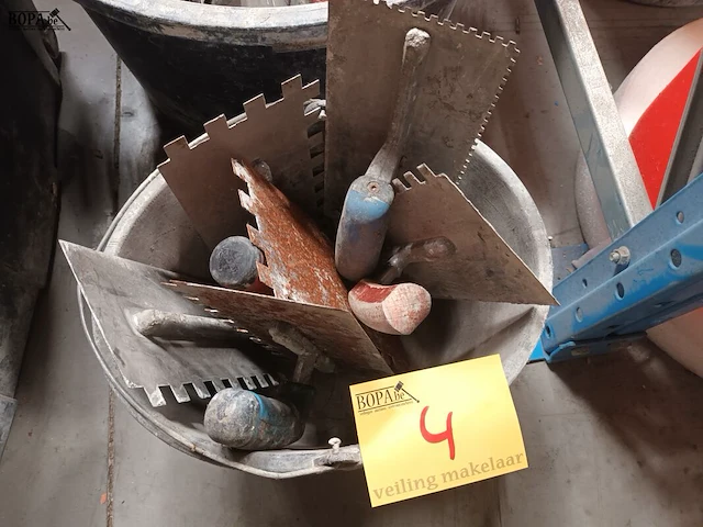 Lot 4 - lijmkammen. 23 stuks - afbeelding 3 van  3