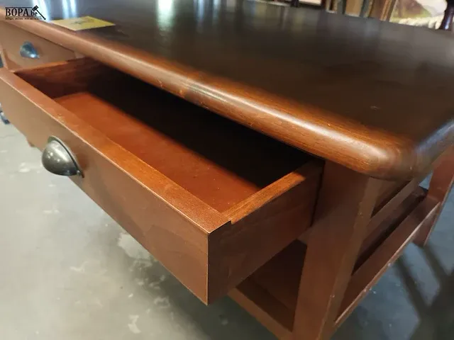 Lot 4 - massief houten salontafel - afbeelding 3 van  3