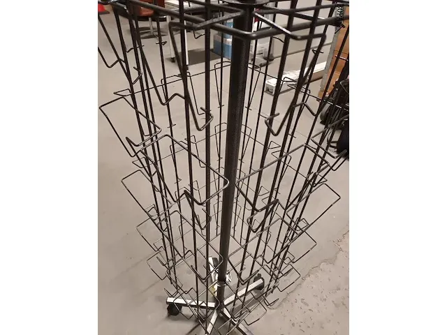 Lot 4 - mobiele kaartenmolen - afbeelding 3 van  3