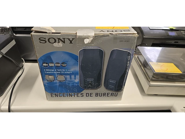 Lot 4 - pc luidsprekers sony nieuw in doos - afbeelding 1 van  3