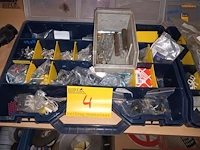 Lot 4 - sorteerkoffer gevuld. 2 stuks - afbeelding 2 van  4