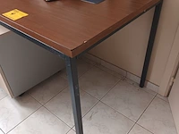 Lot 4 - tafel - afbeelding 2 van  3