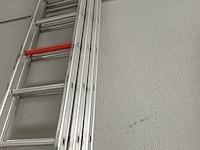Lot 4 - uitschuifbare aluminium ladder - afbeelding 4 van  4