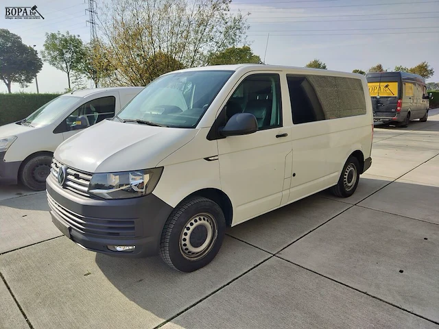 Lot 4 - volkswagen combi (2016-chass.wv2zzz7hzgh079129) - afbeelding 12 van  35