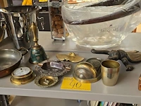 Lot 40 - lot koperen items ong 10 stuks - afbeelding 1 van  3