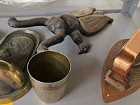 Lot 40 - lot koperen items ong 10 stuks - afbeelding 2 van  3