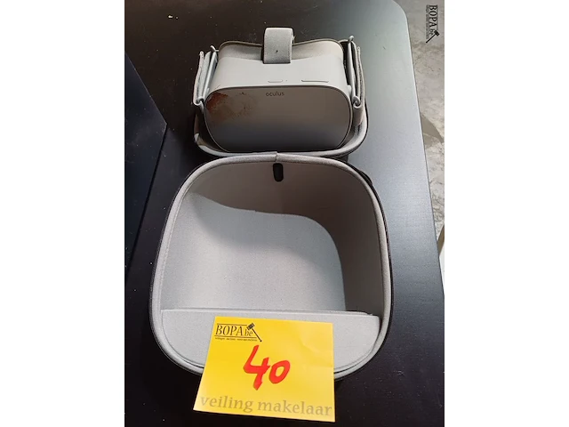 Lot 40 - oculus vr bril - afbeelding 1 van  3