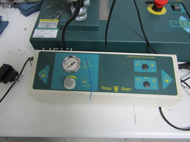 Lot 401 - test machine tinius olsen h5kl - afbeelding 3 van  7