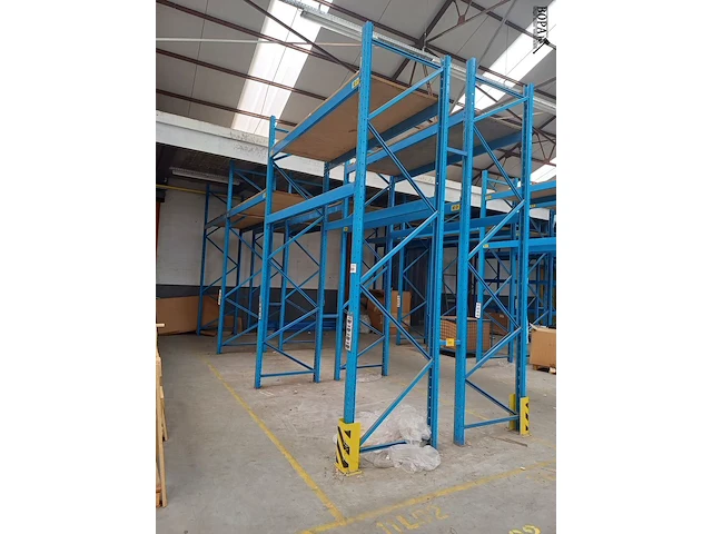 Lot 403 - magazijnstelling - afbeelding 2 van  4