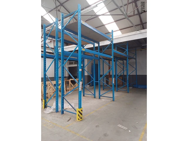 Lot 403 - magazijnstelling - afbeelding 4 van  4