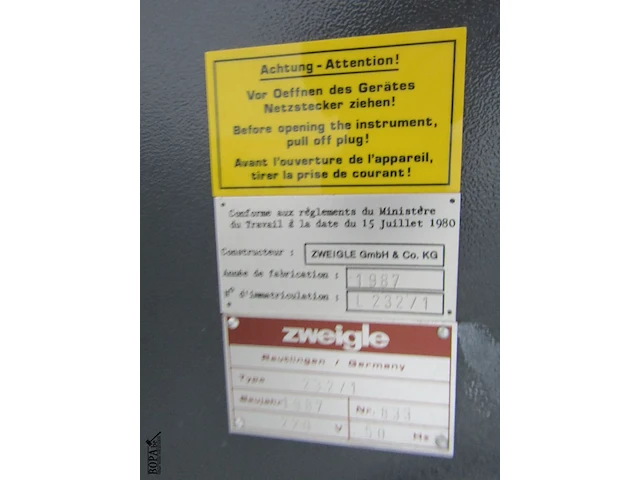 Lot 404 - garen testmachine - afbeelding 6 van  6