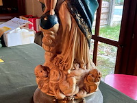 Lot 404 - mariabeeld met kind jezus schade plaaster - afbeelding 3 van  7