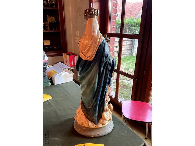 Lot 404 - mariabeeld met kind jezus schade plaaster - afbeelding 4 van  7