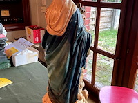 Lot 404 - mariabeeld met kind jezus schade plaaster - afbeelding 4 van  7