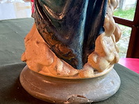 Lot 404 - mariabeeld met kind jezus schade plaaster - afbeelding 5 van  7