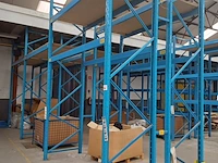 Lot 405 - magazijnstelling - afbeelding 2 van  3