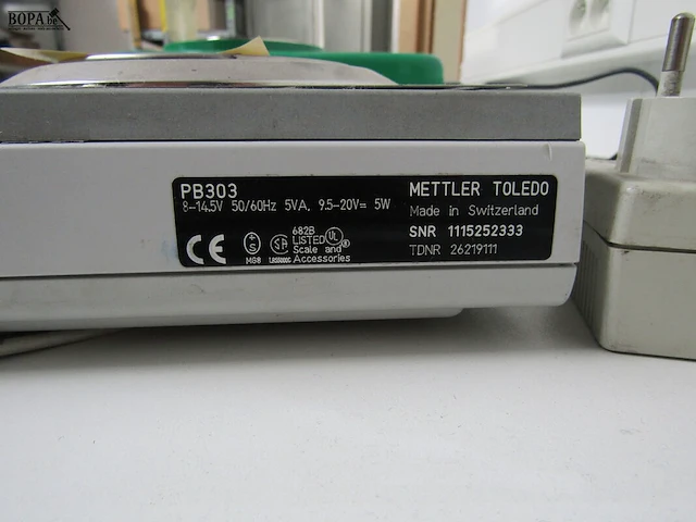 Lot 405 - precisie weegschaal metler toledo - afbeelding 2 van  4