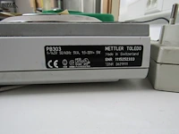 Lot 405 - precisie weegschaal metler toledo - afbeelding 2 van  4