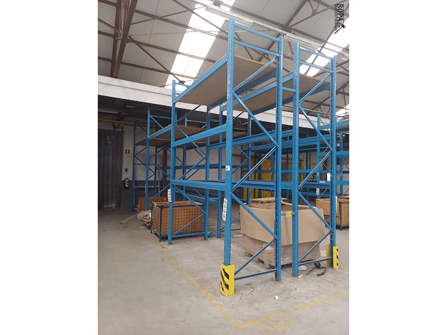 Lot 406 - magazijnstelling - afbeelding 2 van  5