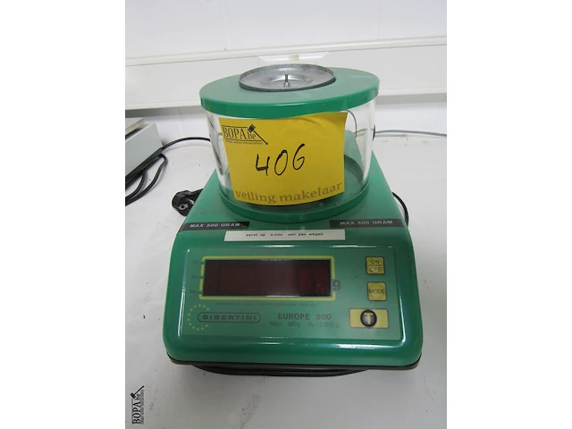 Lot 406 - precisie weegschaal gibertini - afbeelding 1 van  3