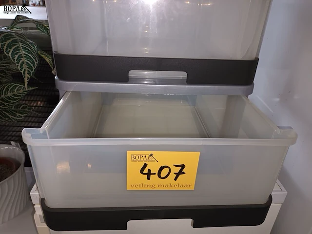 Lot 407 - pvc ladekastje - afbeelding 3 van  3