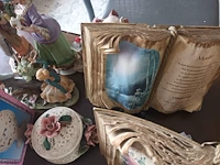 Lot 41 - decoratie. 8 stuks - afbeelding 3 van  5