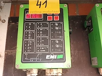 Lot 41 - emi stalventilatie besturing met motor - afbeelding 1 van  3