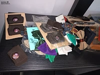 Lot 41 - kledij accessoires - afbeelding 4 van  5