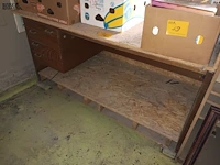 Lot 41 - onthaaldesk - afbeelding 2 van  2