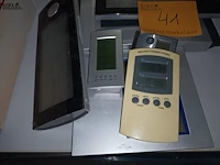 Lot 41 - weerstations. 6 stuks - afbeelding 3 van  3