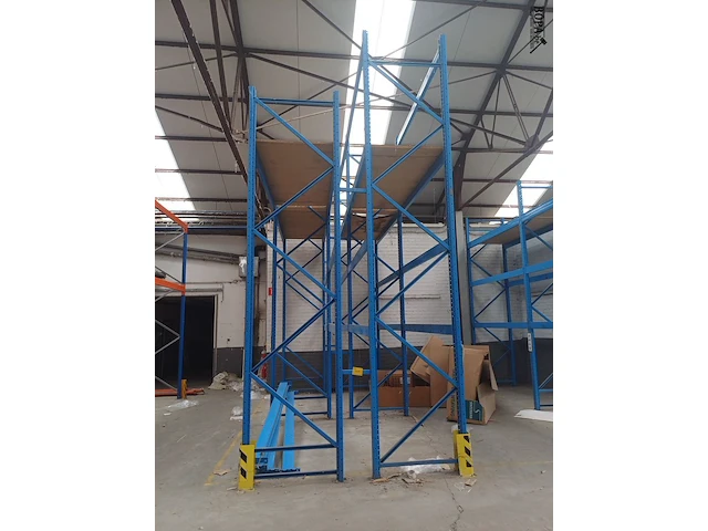 Lot 410 - magazijnstelling - afbeelding 2 van  5