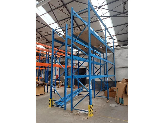 Lot 410 - magazijnstelling - afbeelding 3 van  5