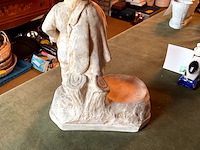 Lot 411 - beeld wit - afbeelding 2 van  3