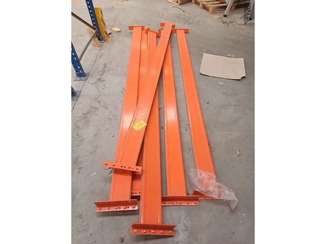 Lot 411 - magazijnstelling - afbeelding 3 van  4