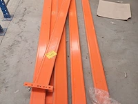 Lot 411 - magazijnstelling - afbeelding 3 van  4