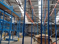 Lot 411 - magazijnstelling - afbeelding 4 van  4