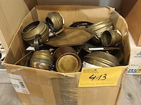 Lot 413 - koperwerk. 1 doos - afbeelding 1 van  3