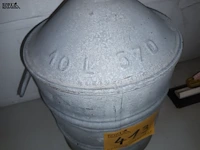 Lot 413 - zinken bidon van 10 liter - afbeelding 2 van  3