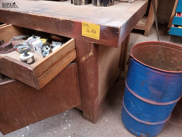 Lot 414 - houten werkbank - afbeelding 3 van  3