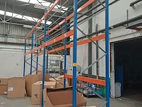 Lot 415 - magazijnstelling - afbeelding 1 van  3