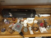 Lot 416 - diversen. inhoud rek - afbeelding 4 van  5