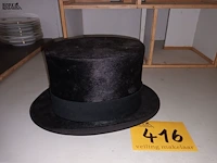 Lot 416 - hoge hoed - afbeelding 2 van  4