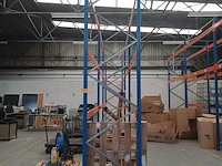 Lot 416 - magazijnstelling - afbeelding 2 van  3